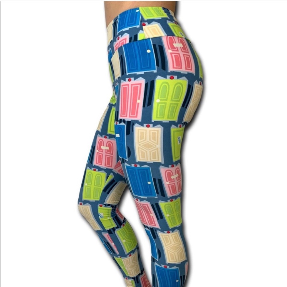 Monsters Inc leggings Curvy
